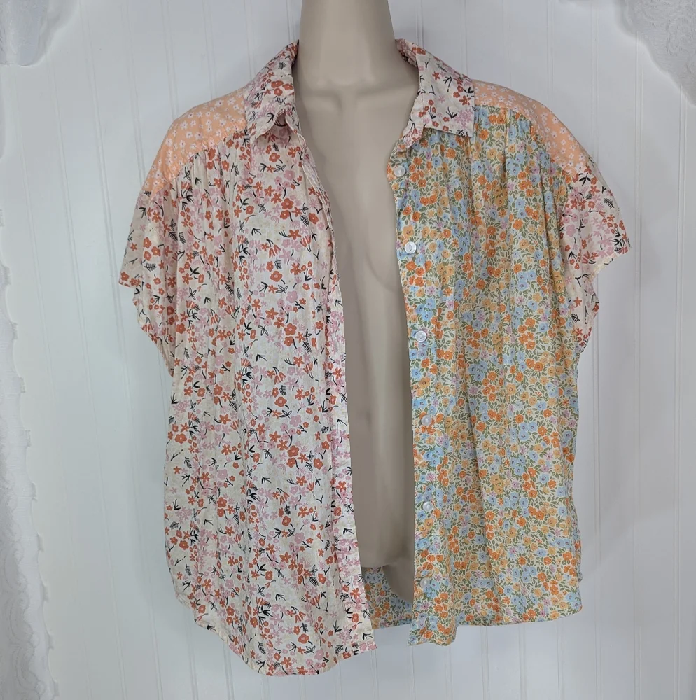AE American Eagle Floral Patchwork Camp Shirt S & M - Picture 2 of 15